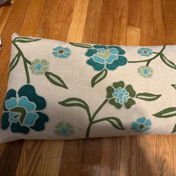 NEW Pier One Lumbar Embroidered floral blue and Green Pillow w/ tan background - Picture 4 of 11